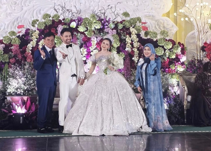 Romantis di Hari Bahagia: Rara LIDA Suguhkan Lagu ‘Awal Bahtera’ di Resepsi Pernikahan