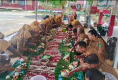 Hari Pertama Sekolah, SMPN 10 Prabumulih Gelar Halal Bihalal dan Liwetan Bersama