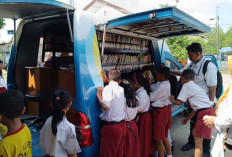 Tingkatkan Kegemaran Siswa Membaca, Mobil Perpustakaan Keliling Kunjungi Sekolah SD Negeri 10 Kayuagung