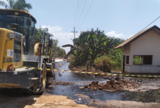 Pipa Minyak Pertamina Bocor di Riau, Minyak Mentah Mengalir hingga Rumah Warga