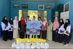 SMAN 5 Prabumulih Salurkan Bantuan Jumat Berkah pada Siswa