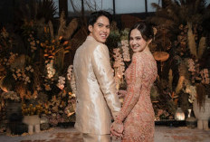 Resmi Bertunangan, El Rumi–Syifa Hadju Segera Melangkah ke Pelaminan