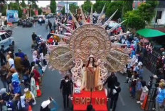 Bernostalgia ke Sekolah Asal saat Nonton Karnaval  HUT Kota Prabumulih