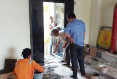 Lift Dewan Segera Rampung