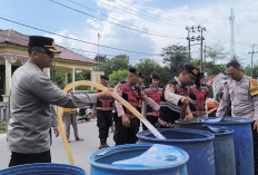 Salurkan 8 Ribu Liter Air Untuk Masyarakat di Wilayah Terdampak Kekeringan 