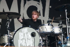 Ditemukan Tewas Membusuk, Bob Bryar Tinggalkan Misteri di Balik Diamnya MCR