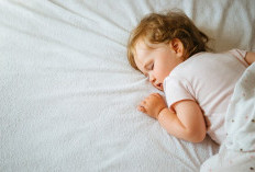Bantu Bayi Tidur Mandiri, 5 Metode Sleep Training yang Bisa Dicoba