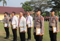 8 Personel Berprestasi Diganjar Penghargaan, Kapolres Prabumulih: Jadikan Prestasi sebagai Budaya Kerja