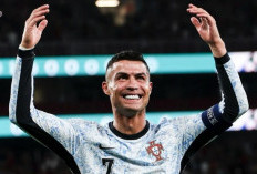 Ronaldo Pecahkan Rekor 900 Gol