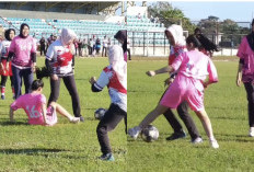 Gol Setengah Lusin! Tim Sepak Bola Putri Pemkot Prabumulih Cukur Tim Perbankan