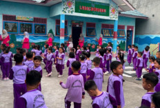 Bangun Kebiasaan Hidup Sehat, TK Ladas Berendai Ajak Siswa Senam Bersama