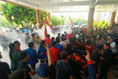 Ratusan Mahasiswa Kepung DPRD Lubuklinggau, Beri Tenggat 14 Hari untuk Tindak Lanjut Aspirasi