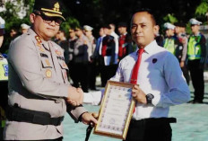 Terluka Lawan Bandar Narkoba, Satnarkoba Polres OKU Terima Apresiasi dari Kapolres