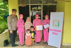 Bhayangkari Peduli Anak Stunting, Polsek Prabumulih Timur Salurkan Bantuan