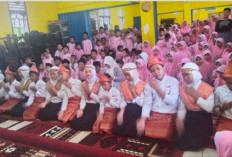 Wujudkan Karakter Religius Siswa Melalui Peringatan Maulid Nabi Muhammad 