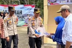 Hadiah Akhir Tahun, Polres Prabumulih Serahkan Rumah Layak untuk Warga Kurang Mampu di Anak Petai
