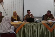Rapat Bulanan Disdikbud Prabumulih Evaluasi Kinerja Pegawai