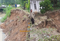 Warga Prabumulih Khawatir Abrasi, Minta Talud Segera Diresmikan