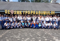 Cegah Kenakalan Remaja Lewat Edukasi Hukum, Satbinmas Polres Prabumulih Sambangi Sekolah 