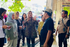 Dorong Pemberdayaan Perempuan, Ketua TP PKK Prabumulih Tinjau Pasar PTM 2 untuk Pusat Kuliner dan Kerajinan PK