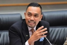 Ahmad Sahroni 'Bergeser' ke Komisi I