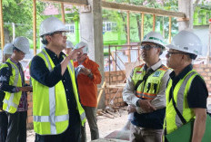 Itjen Kemenag Tinjau Proyek SBSN di Sumsel Termasuk KUA Rambang Kapak Tengah, Pastikan Tepat Sasaran