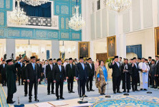 Presiden Lantik 10 Duta Besar & 1 Wakil Dubes RI: Tugas Diplomasi Adalah Pengabdian Negara