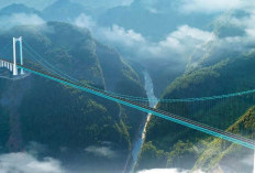 Jembatan Tertinggi di Dunia dari China Ini Pangkas Perjalanan 2 Jam Jadi 1 Menit!
