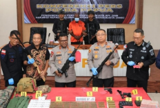Upaya Perdagangan Senjata ke KKB Digagalkan, Polisi Sita Uang Rp369 Juta dan Senjata Api