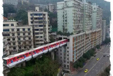 Chongqing Kota Paling Futuristik, Kereta Belah Gedung dan Bus Terbang