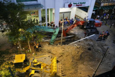 Misteri Sinkhole Raksasa yang Menelan Turis di Kuala Lumpur – Begini Penjelasannya!