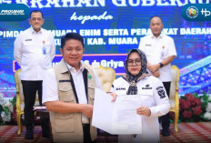 Jabat Plt Bupati Muara Enim, Sumarni Langsung Konsolidasi, Herman Deru: Pembangunan Tak Boleh Berhenti
