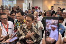 Menkes Imbau Warga Tetap Waspada COVID-19 Meski Kasus Terkendali: Protokol Kesehatan Jangan Kendor!