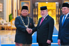 Presiden Prabowo Terima Penghargaan Tertinggi dari Sultan Ibrahim di Malaysia