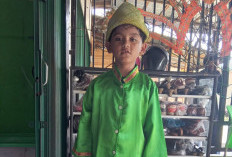 Pelajaran Gunakan Pakaian Adat Saat Hardiknas