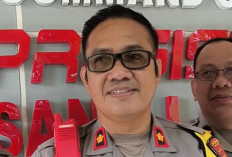 Menulis di Depan Juri