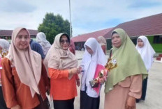 MTsN 1 Prabumulih Beri Apresiasi Siswa Berprestasi Setiap Bagi Raport