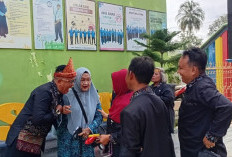 SMPN 1 Prabumulih Rayakan Hari Guru Bersama Guru Pensiunan 