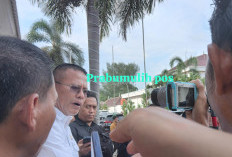  Wali Kota Prabumulih: Bantuan Seragam untuk Madrasah Akan Dikaji Ulang