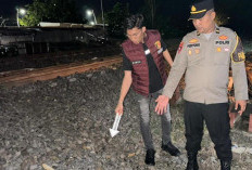 Diduga Kurang Waspada, Pria di Muara Enim Tertabrak Kereta Api hingga Koma