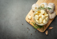 Bukan Cuma Bumbu Dapur! Ini 5 Khasiat Teh Bawang Putih untuk Kesehatan