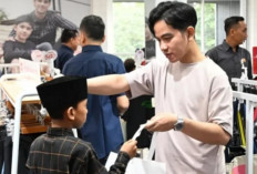 Keceriaan Lebaran: Wapres Gibran Temani Anak Yatim Berbelanja Pakaian Baru