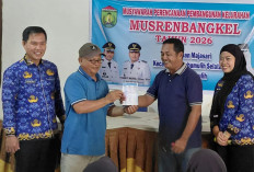 Serah Terima Pengurus TPS 3R Majasari, DLH Prabumulih Ajak Warga Kelola Sampah Jadi Bernilai Ekonomi