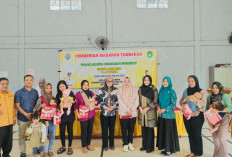 Desa Kemang Tanduk Gencarkan Program Pencegahan Stunting, Bagikan Susu untuk Ibu Hamil dan Balita