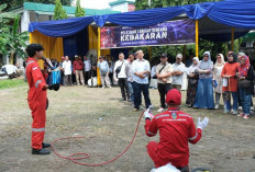 PT Pusri Sosialisasikan Pencegahan Kebakaran untuk Warga Palembang