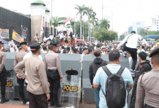 Ketika Aspirasi Berubah Jadi Anarki: Demokrasi di Persimpangan Moral