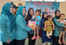 Cegah Stunting Sejak Dini, 57 Balita - 12 Ibu Hamil  di Rambang Senuling Terima Makanan Tambahan
