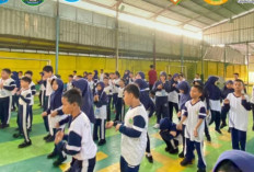 Sehat dan Kompak! SDIT Al-Malik Gelar Olahraga Bersama di Lapangan NR Futsal