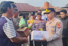 Empati Korban Kebakaran, Kapolres Prabumulih AKBP Gunarto Pimpin Penyaluran Bantuan Sosial di Tanjung Telang