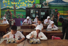 Pemerintah Siapkan Rp335 Triliun untuk Makan Bergizi Gratis 2026, Airlangga Dorong Ekonomi Hingga Akar Rumput